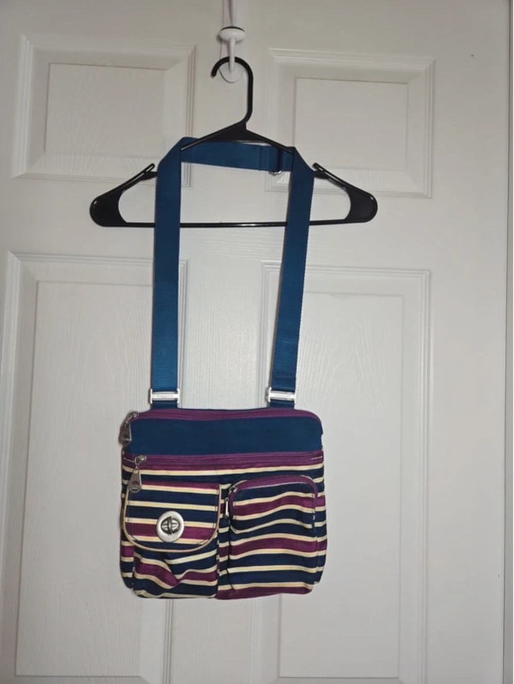 Baggallini purple blue crossbody